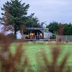 Hill View Camping *